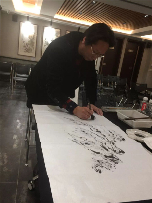 18新利首页易道书画研讨会隆重召开