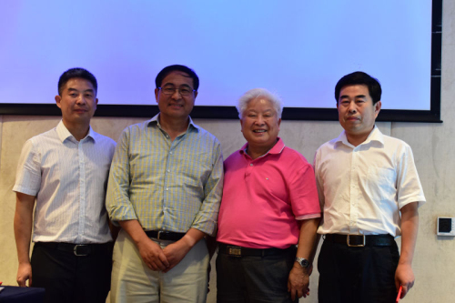 国际易学联合会现代易学专业委员会成立大会暨第三届国际现代易学年会在北京大学隆重举行　　王炳中会长当选副会长