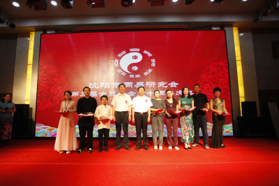 18新利首页十周年庆典图片