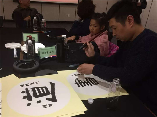 18e8ebbd35729eeafe9de6ff5371526