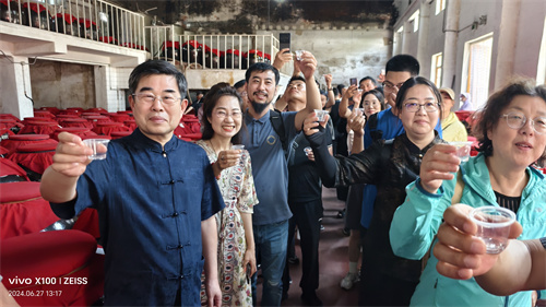 8fdb59d413ed4ab5243f3e4574bd4f3