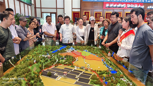 64c3d64d3cd4c44b689538c3068cc8e