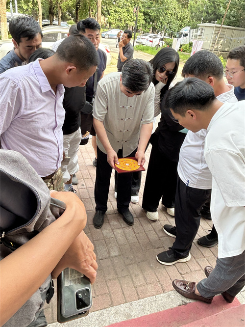 2c83154c2f94fdb1aa05cc302c4ebf5