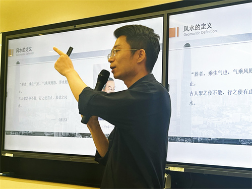 c165706b3b5318a450db00554b53b57